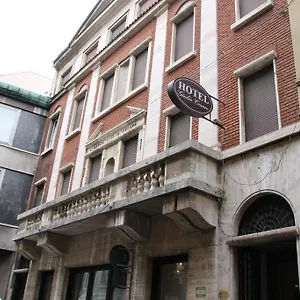 Hotel Giulio Cesare, Milano